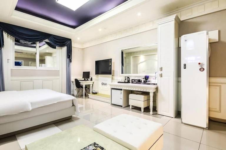 Olleh business Hotel