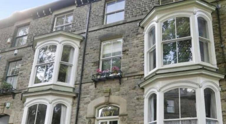 Wonderful holiday apartment | Pets allowed in Buxton