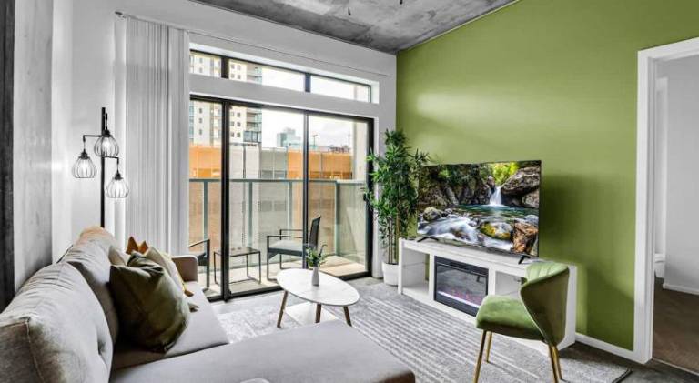 Charming rental apartment with pool | Pets allowed — photo 2