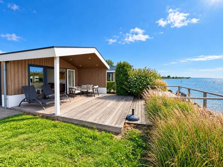 Ferienhaus in Bovenkarspel, IJsselmeer f&uuml;r max. 6 Personen