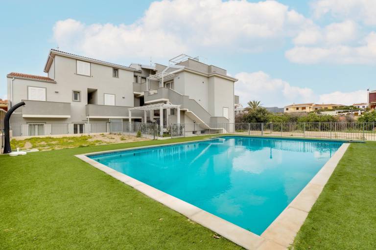 Apartment with pool & yard in Castelsardo