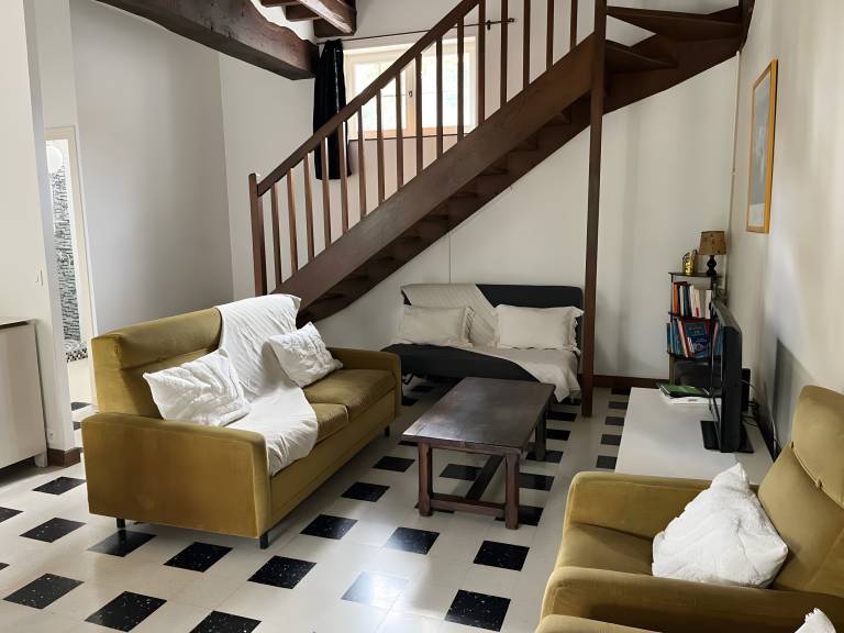 Holiday Home 'Maison Le Port Au Vin' with Shared Terrace, Private Garden and Wi-Fi — photo 2