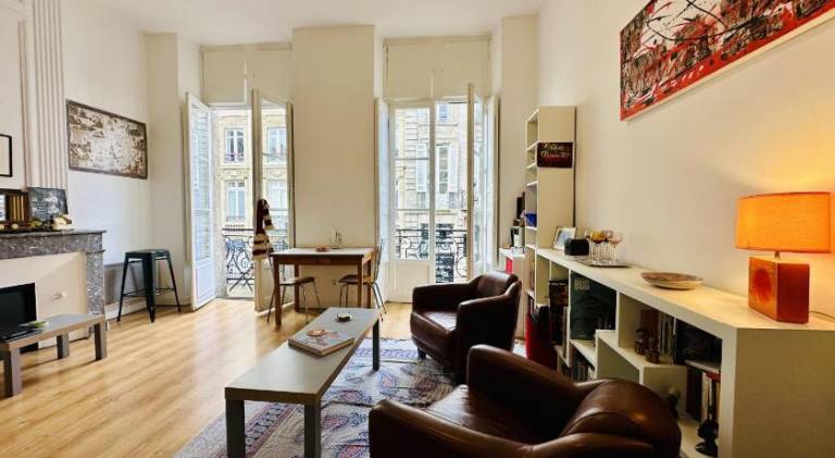 Apartment | Next to Bordeaux Cathedral in Bordeaux