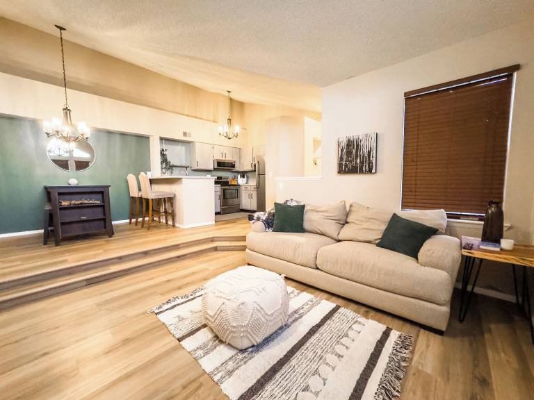 Condo  Lakewood