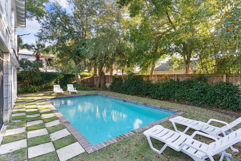 Shore am Happy - 4209 8th Street in St. Simons Island, GA