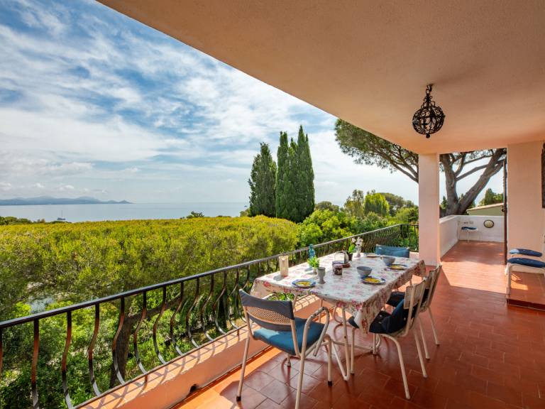 House Roquebrune-sur-Argens