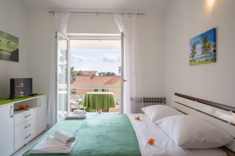 Apartment  Kućište