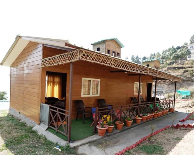 House with barbeque | Water view in Mussoorie