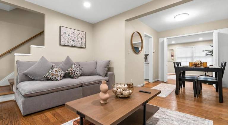 Big vacation home | Perfect for remote work | Pets are welcome — photo 2