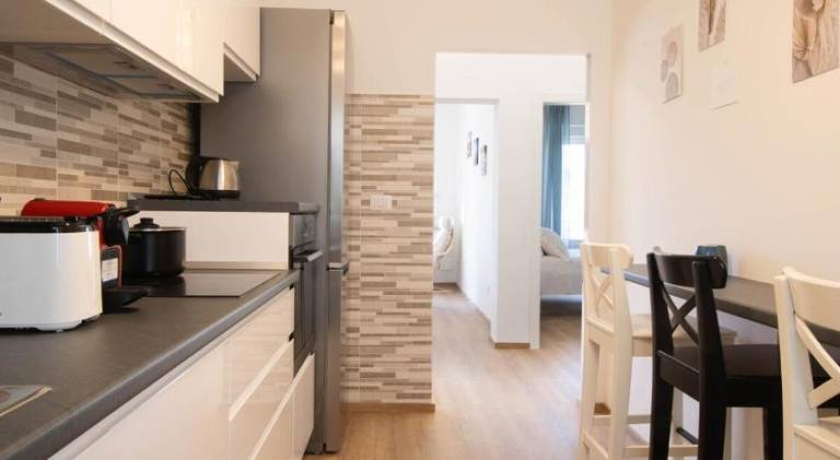 Apartment with 2 rooms for 6 persons — photo 3