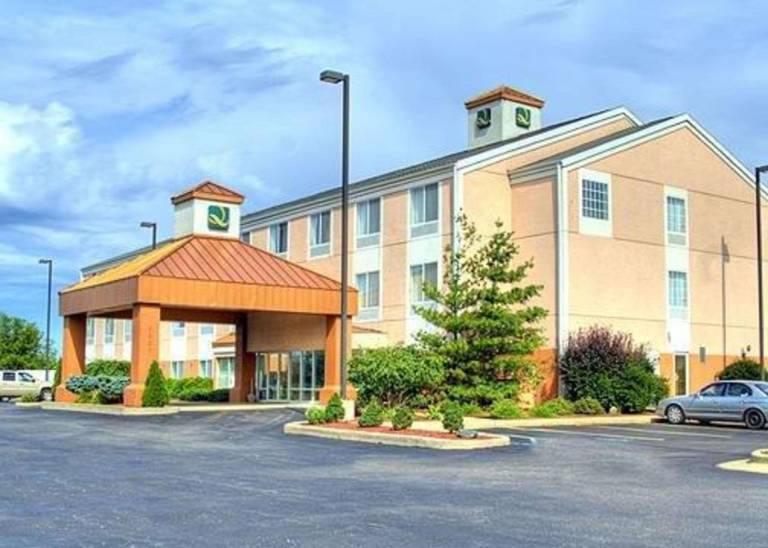 Quality Inn Kalamazoo near Wings Stadium in Kalamazoo, MI