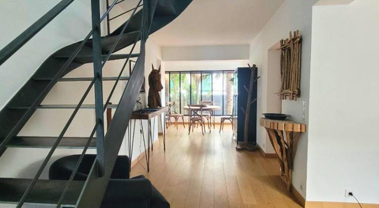Apartment with grill, garden & terrace — photo 4