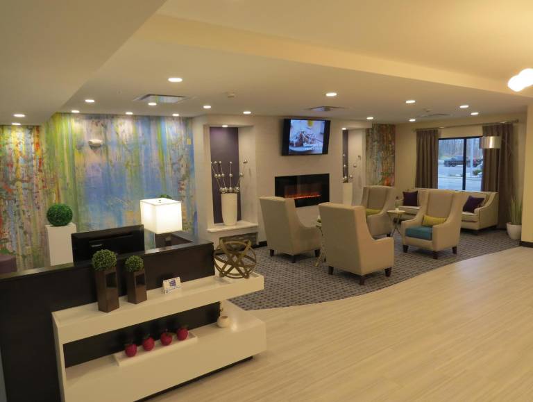 Spark by Hilton Erie — photo 2