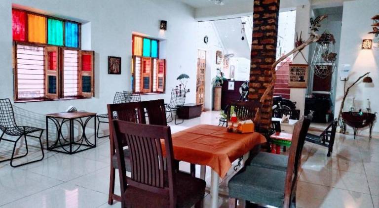 RANGBAARI STAYS & CAFE — photo 3