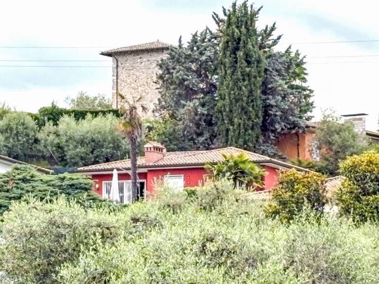 Ferienhaus mit Hund in Bardolino, Garda für max. 8 Personen Ferienhaus mit Hund in Bardolino, Garda für max. 8 Personen