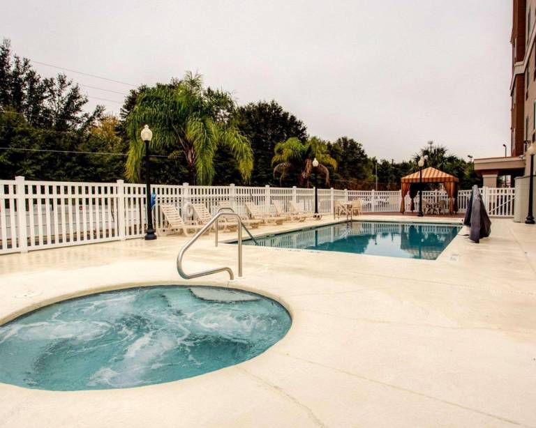 Comfort Suites Ocala North — photo 5