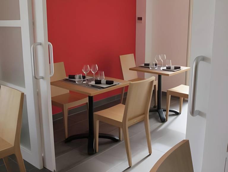 Brit Hotel Reims Croix Blandin — photo 5