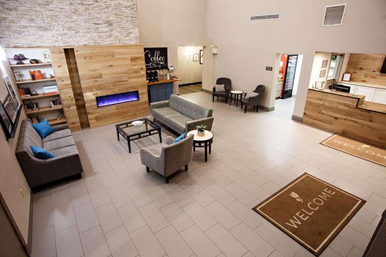Country Inn & Suites by Radisson, Harrisburg West Mechanicsburg — photo 3