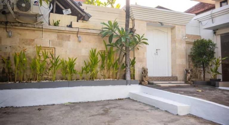 Villa with pool in Kuta