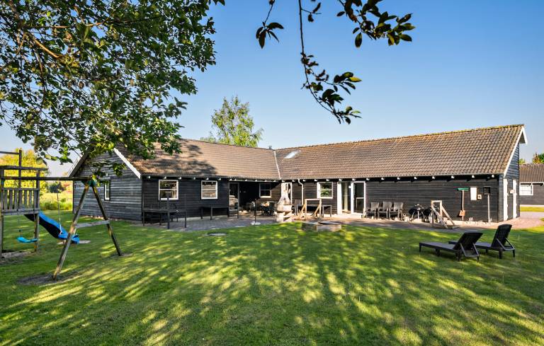 Ferienhaus mit Hund inMarielyst, Dänemark  f&uuml;r max. 24 Personen