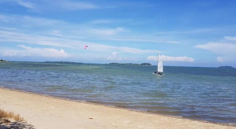 Bed and breakfast Teluk Bakau