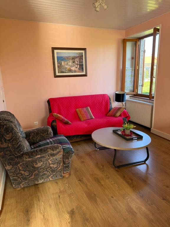Vacation home with barbecue & terrace — photo 5