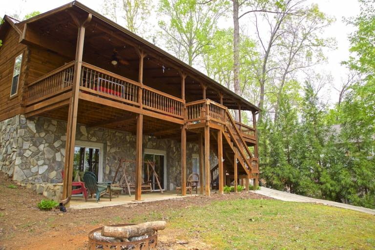 Cabin Lavonia