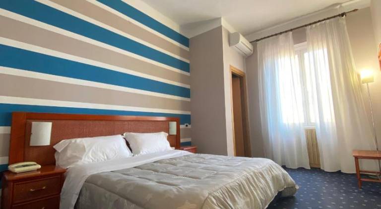 Hotel Kristina — photo 2