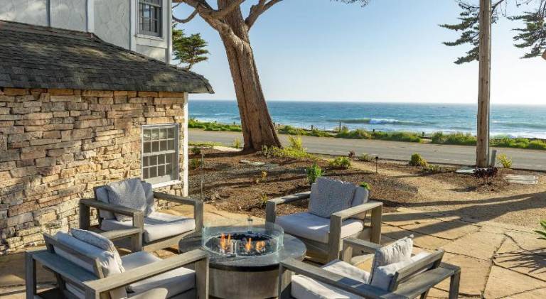 Fogcatcher Inn in Cambria, CA