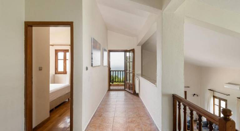 Fully equipped villa with yard, terrace & BBQ | Close to the beach | Pets are welcome — photo 5