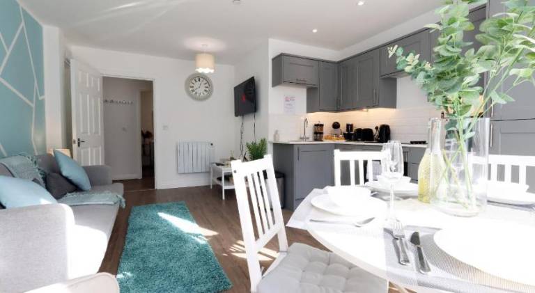 Holiday apartment | Next to Cardiff Castle — photo 2