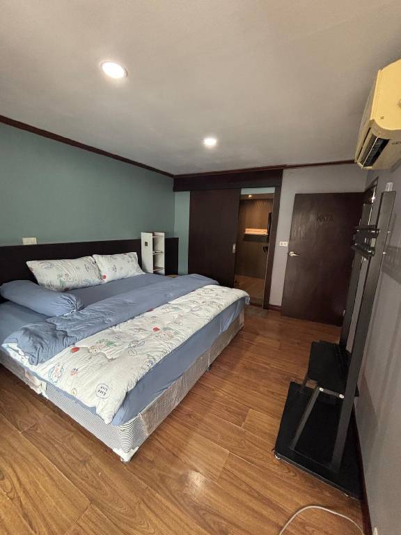 House | Perfect for remote work in Karon