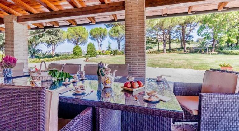 Villa with yard, private pool & barbeque | Good for workation — photo 3