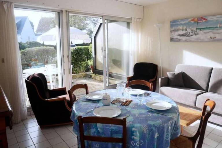Rental apartment with terrace in Carnac