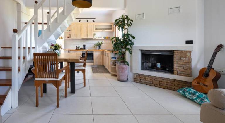 Beautiful house with yard & terrace | Pets allowed — photo 3