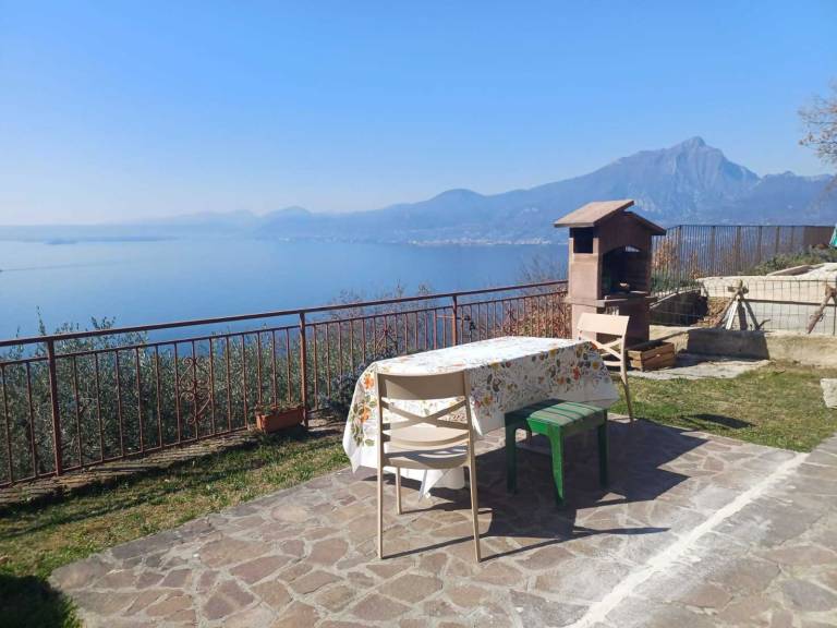 Villa - Torri del Benaco - Wi- fi - AC - Vista — photo 5