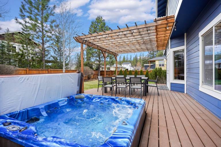 Family-oriented lovely vacation home with terrace & private pool | Dogs allowed — photo 5