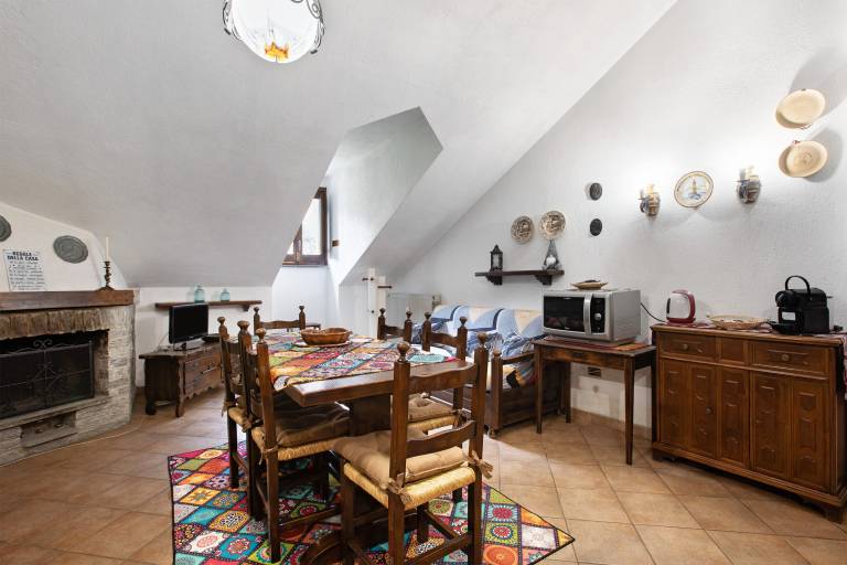 Apartment 'Casa Mountain View Courmayeur' with Mountain View — photo 5