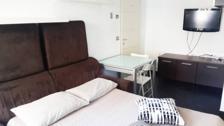 Family-friendly apartment with barbecue & yard | Garden view | Next to the beach | Dogs allowed — photo 4