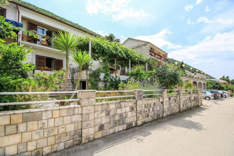Apartament Mokalo