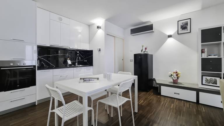 Holiday apartment | Close to Milan Cathedral in Milan, OH