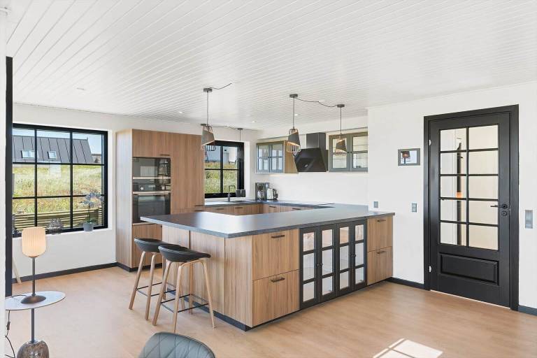 Vacation home with patio & barbecue | Sea view — photo 5