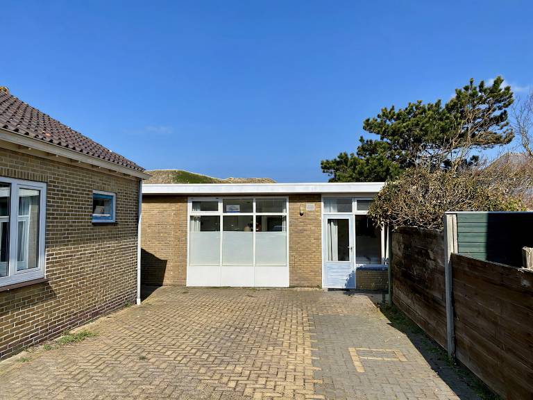 Children-friendly lovely bungalow with terrace & yard | Close to the beach | Pets allowed — photo 2