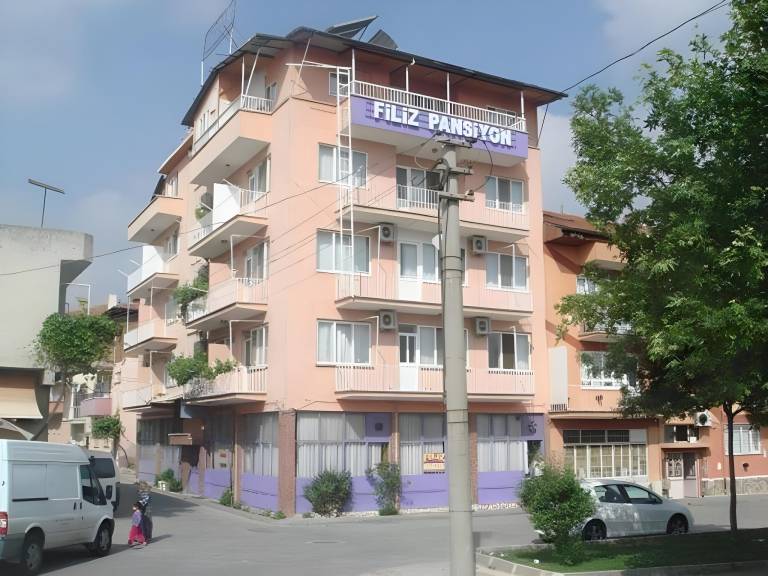 FILIZ PANSIYON in Menderes