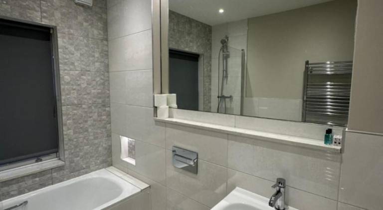 Wendover Arms Hotel — photo 2
