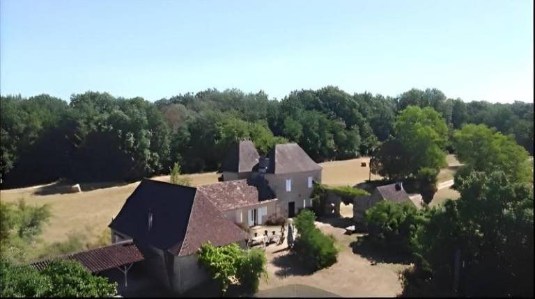 Vacation home with pool in Bergerac