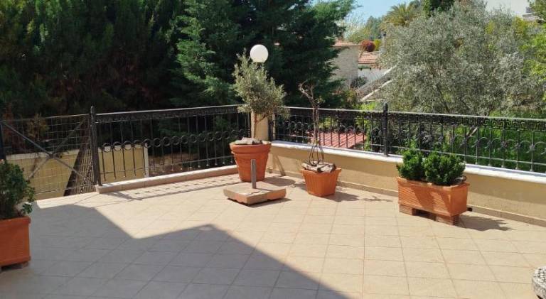 Charming rental apartment with terrace & garden | Pets allowed — photo 4
