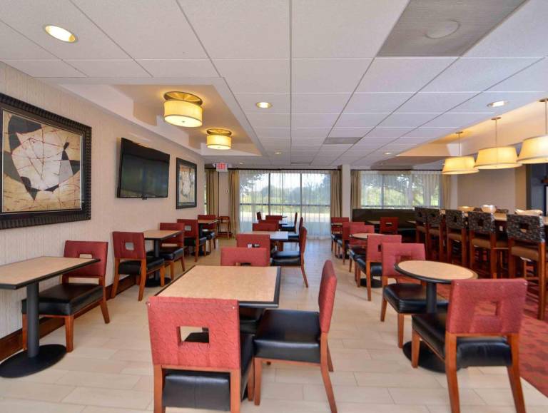 Hampton Inn Salisbury — photo 5
