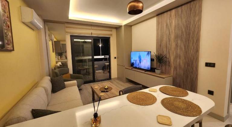 TOROS BULVAR Cozy fancy Sea view next to the Mall and near to the Beach, in the mid of Alanya Mahmut in Alanya