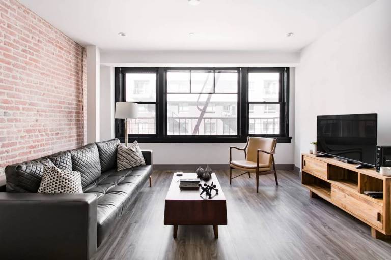 Distinguished Loft Style Home w Modern Kitchen